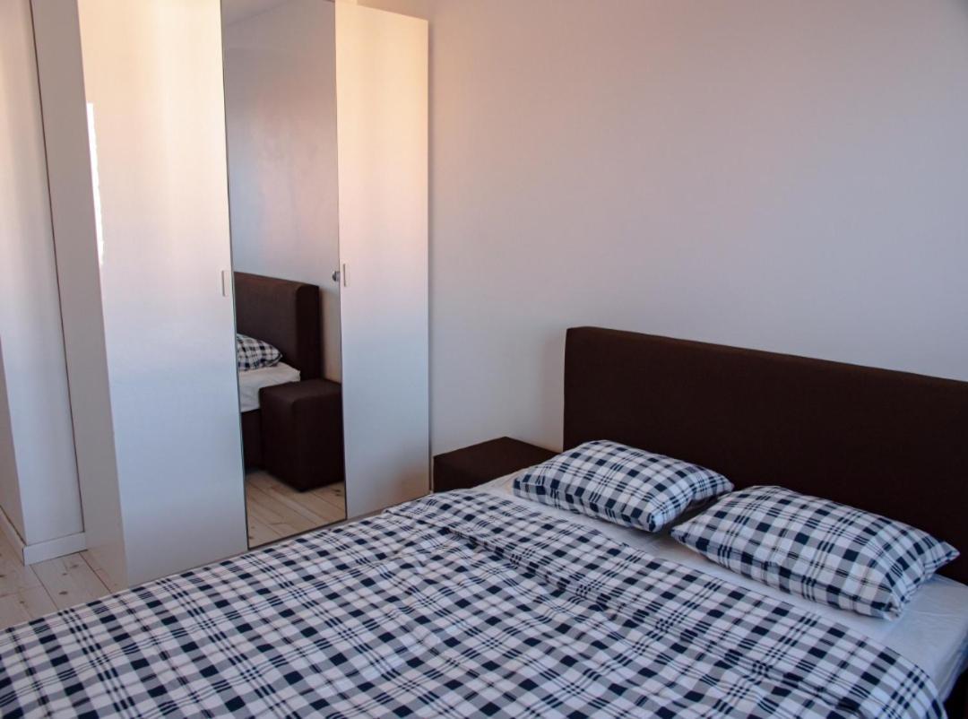 Apartment Klobucka Warszawa Exteriör bild
